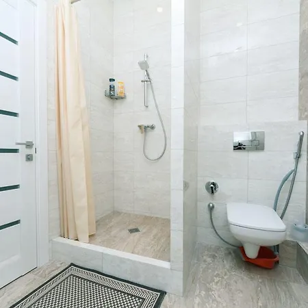 In Smart Plaza Апартаменты Киев